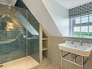 Towels - Find the feeling of rural solitude in this stunning cottage. (Parton, near Castle Douglas)