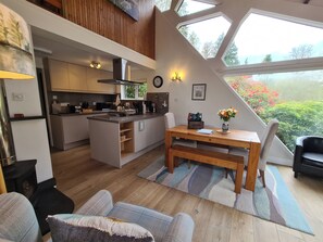 Interior - Blair Lodge - UK7255 (Spean Bridge)