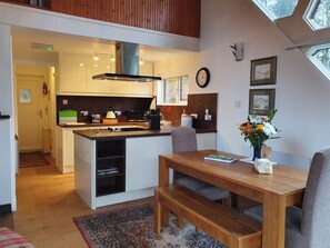 High chair - Arkaig Lodge - UK7254 (Spean Bridge)