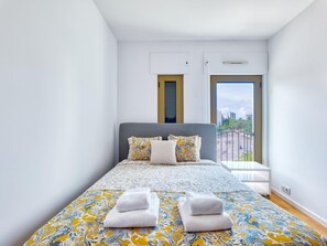 2 Schlafzimmer, Bügeleisen/Bügelbrett, Internetzugang, Bettwäsche