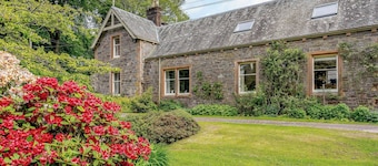 4 bedroom accommodation in Barwhillanty, near Castle Douglas