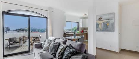 リビング エリア