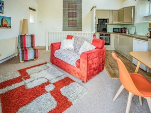 TV - Butterwell - UK40046 (Crackington Haven)