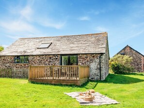 Terrace/patio - 1 bedroom accommodation in Crackington Haven (Crackington Haven)