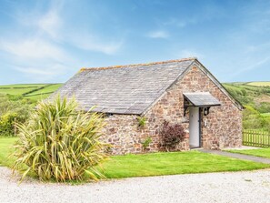 Exterior - 1 bedroom accommodation in Crackington Haven (Crackington Haven)