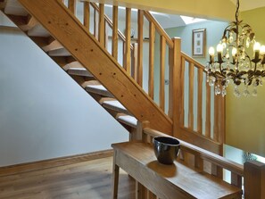 Interior - The Farmhouse - UK4019 (Biggin by Hartington, near Buxton)