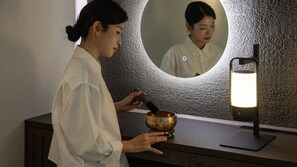 FLOAT - Cave Ryokan Hotel Anook Daejeon Yuseong (Daejeon)