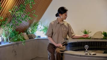 Bañera de hidromasaje privada