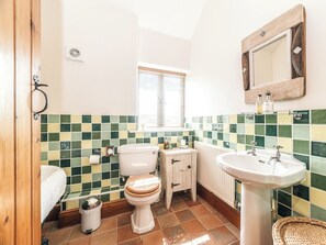 Towels - 1 bedroom accommodation in near Carsington (near Carsington)