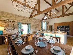 Dining - 5 bedroom accommodation in near Carsington (near Carsington)