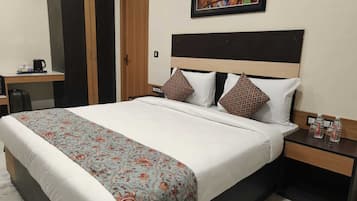 In-room safe, soundproofing, free WiFi