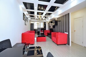 Interior - 2-bedroom apartment in peaceful Yerevan with AC for relaxing stays (Yerevan)