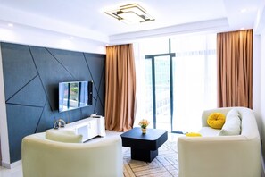 Living area - Cozy 2-bedroom apartment in perfect Nairobi with fitness room WESTLANDS (Nairobi)