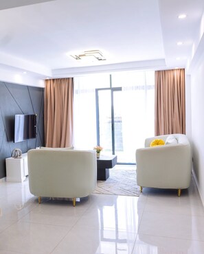 Living area - Cozy 2-bedroom apartment in perfect Nairobi with fitness room WESTLANDS (Nairobi)