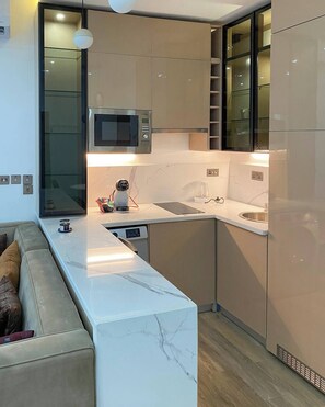 Private kitchen - Dyve Luxury Stays (Abuja)