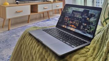 Departamento, 2 habitaciones, vista a la ciudad | Escritorio, tabla de planchar con plancha y wifi gratis