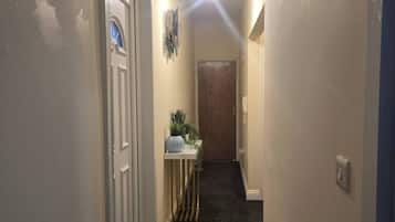 Apartment, 2 Bedrooms | Interior