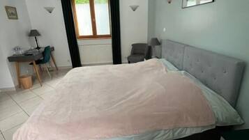 Citadelle (Chambre double) | Chambres insonorisées, Wi-Fi gratuit