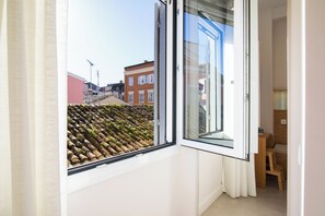 Nicht klassifiziertes Bild, 4 von 6, Schaltfläche