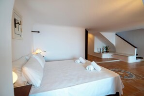 In-room safe, blackout curtains, iron/ironing board, travel cot - The Wave Whisper by Cypresses Villas (South Pelion)