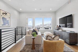 Imagen sin descripción, 5 de 47, botón