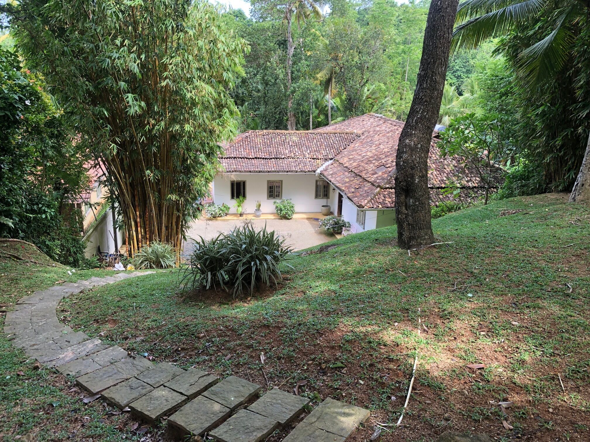 Deluxe-Villa, 2 Schlafzimmer, Klimaanlage, Gartenblick | Unterkunftsgelände