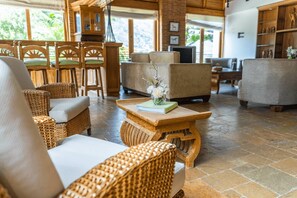 Lobby - Natural paradise near Medellín (Girardota)