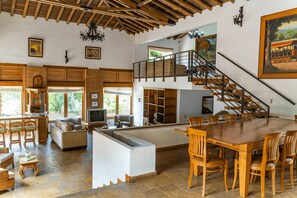 Dining - Natural paradise near Medellín (Girardota)