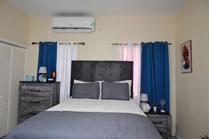 Strykejern/-brett, wi-fi (inkludert) og sengetøy