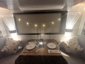 Interior - MoCa Hotel Suite 1 Power 220V & Luxury Design (Beldibi Bahçecik)
