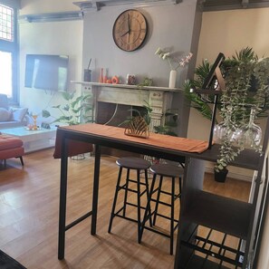 Apartamento, 1 habitación, chimenea | Interior