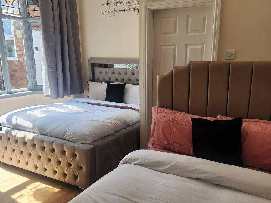 Apartment, 1 Bedroom, Fireplace | 1 bedroom
