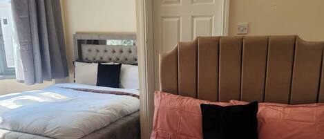 Apartment, 1 Bedroom, Fireplace | 1 bedroom