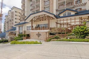 Exterior - Twin Lakes Tagaytay by JC Staycation  (Laurel)