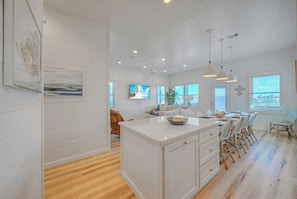 Interior - Sleeps 20 • 2 Homes, Beach Boardwalk Access, Private Pools, Stunning Views (Port Aransas)