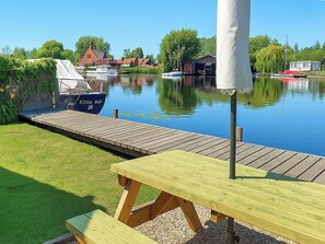 Outdoor | Yare View - Norfolk Holiday Lodges, Brundall - 2 bedroom accommodation in Brundall (Brundall)