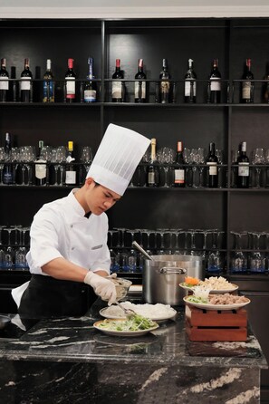 Restaurant - HALORA NOVA LUXURY CRUISE (Ha Long)