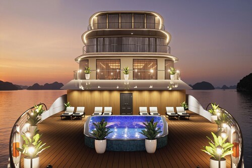 HALORA NOVA LUXURY CRUISE