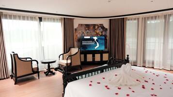 Signature Double or Twin Room, Balcony, Ocean View | Beach/ocean view