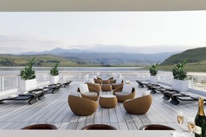 تناول الطعام بالخارج