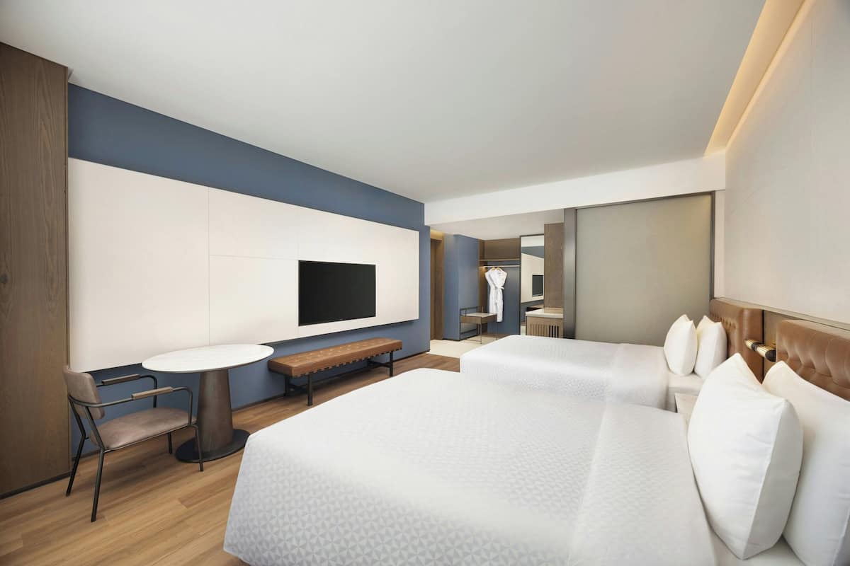 Premier Room, 2 Double Beds, City View