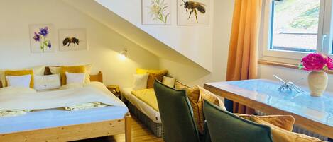 واي فاي وملاءات أسرّة