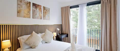 アパートメント 3 ベッドルーム | デスク、アイロン / アイロン台、WiFi (無料)