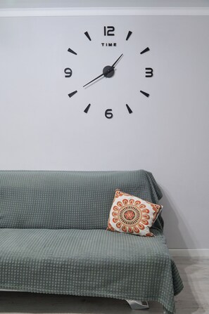 舒適公寓, 庭園景 | 內部