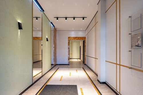 One Bedroom Apartment