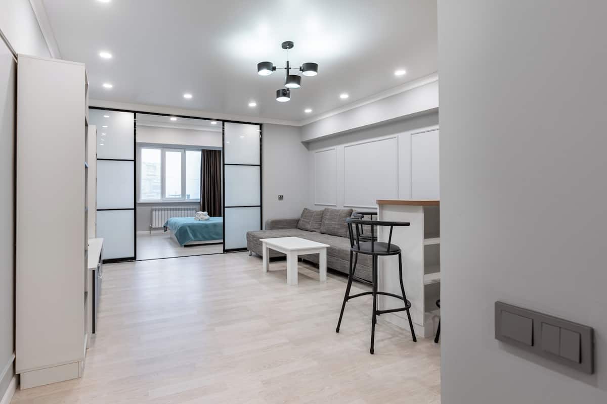 ビジネス アパートメント | 遮光カーテン、防音設備、アイロン / アイロン台、WiFi (無料)