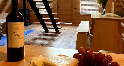 Cabaña Río Bonito: en el Bosque con Río y Chimenea