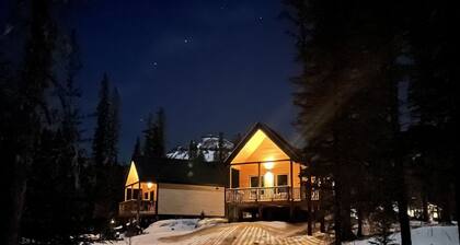 Cottage Rental with Fire Pit Perfect for Four Hidden in the Canadian Rockies of Alberta