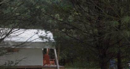 Beautiful Ontario Glamping Tent Along Lynn River