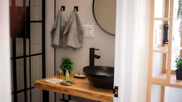 Hair dryer, towels, soap, shampoo